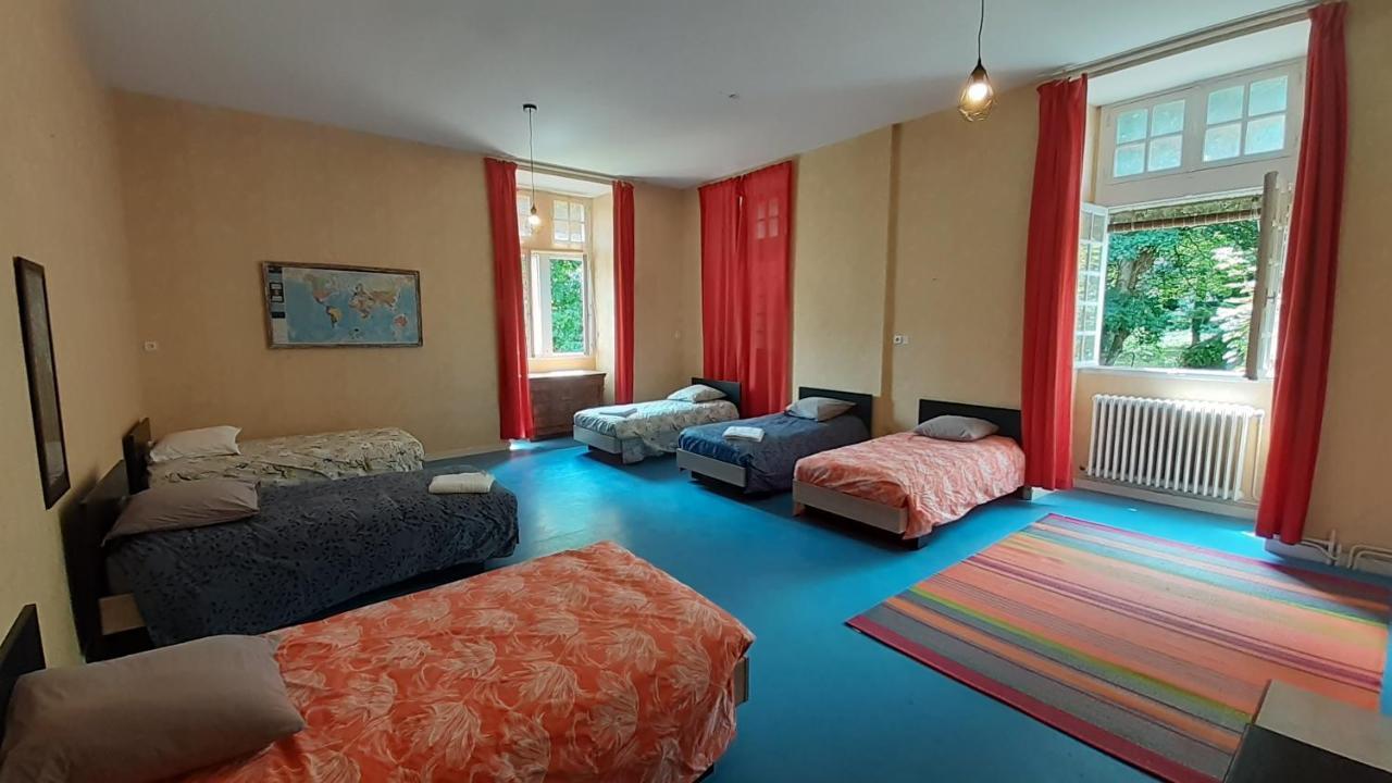 ชาโต เดอ บริย็องซง Hotel Baune ภายนอก รูปภาพ